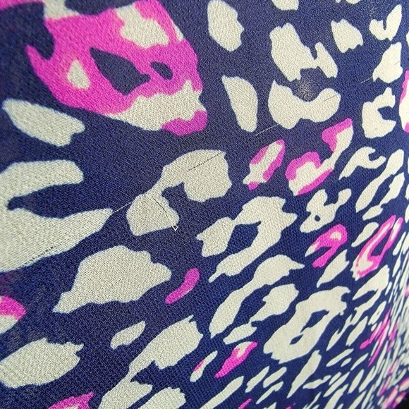 Torrid Top Plus Size 2X Leopard Print Crew Neck Pockets Button Up Sheer Pink - Picture 9 of 9